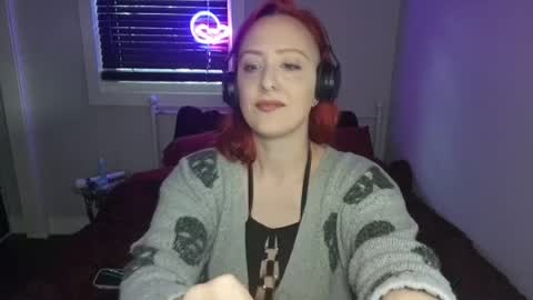 Snapshot of mistresslolamischief chatting on 08/08/26, 09:28 Mistress Mischief online show from 08/08/26, 09:28
