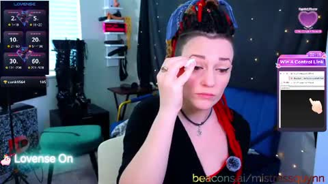 Snapshot of mistressquynnxo chatting on 07/01/26, 05:45 Mistress Quynn online show from 07/01/26, 05:45