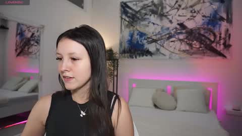 Sindy online show from 02/18/26, 08:43