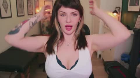 SANDY online show from 04/18/26, 07:07