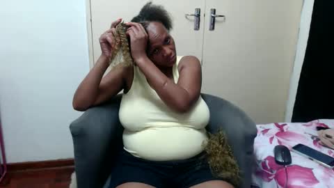 mistressshirleyx online show from 10/30/25, 05:57