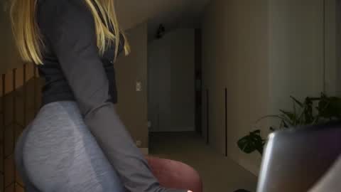 mistressuniverse online show from 02/01/25, 05:26