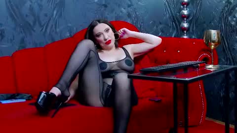 Snapshot of mistresswanda chatting on 07/30/26, 09:03 MistressWanda - online show from 07/30/26, 09:03