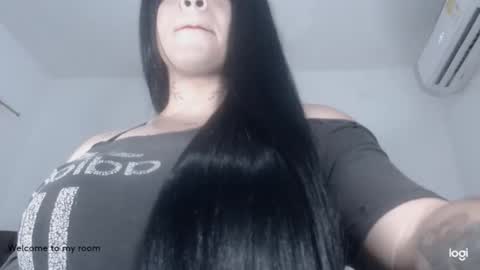 Snapshot of mistressxxalice chatting on 05/28/26, 05:38 ALICE MADANE online show from 05/28/26, 05:38