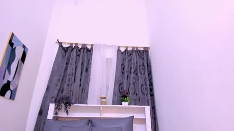 mistt_miaa online show from 12/21/25, 11:50