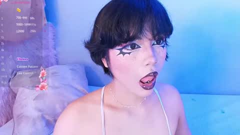 Snapshot of misty_miu chatting on 09/26/25, 05:22 Misty online show from 09/26/25, 05:22