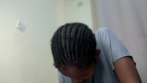 misty_shee online show from 06/18/26, 11:58