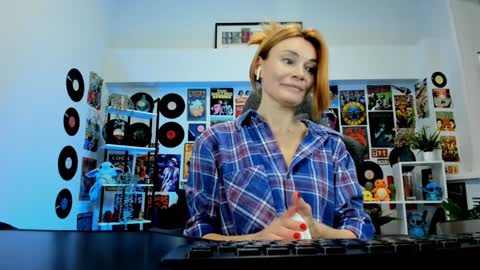 MistyBarnes NONUDE MODEL online show from 12/16/24, 03:43