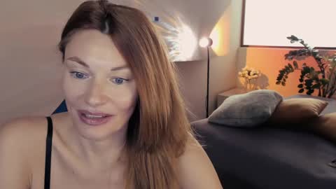 Snapshot of mistybarnes chatting on 05/04/26, 08:43 MistyBarnes NONUDE MODEL online show from 05/04/26, 08:43