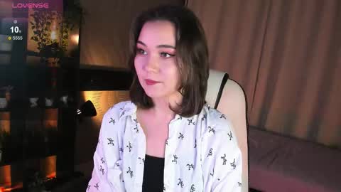 mistylovia online show from 11/23/25, 09:31