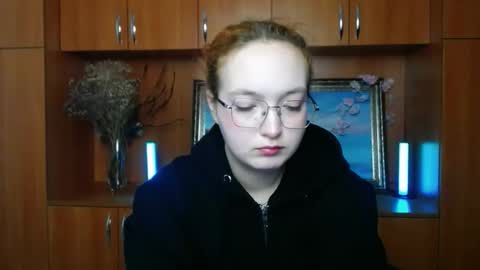 Aria online show from 03/24/26, 07:13