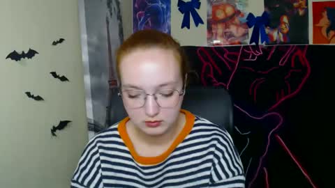 Aria online show from 04/21/26, 06:41