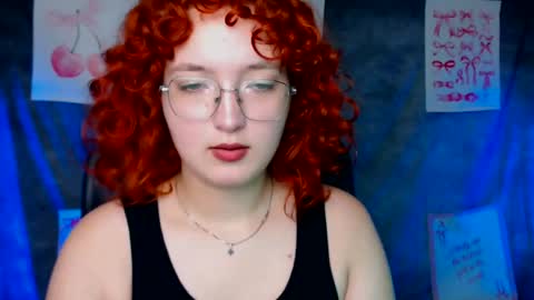 Snapshot of mistyrosee chatting on 07/11/26, 11:35 Aria online show from 07/11/26, 11:35