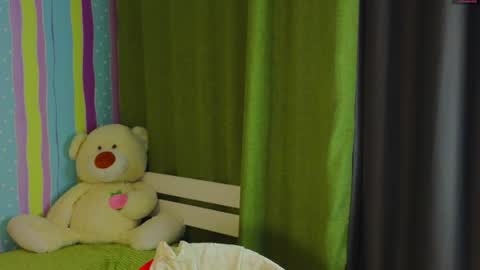 alice online show from 02/02/25, 08:08