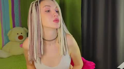 alice online show from 02/10/25, 08:21