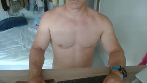 Snapshot of mitcheli chatting on 05/21/26, 02:24 Onlyfans online show from 05/21/26, 02:24