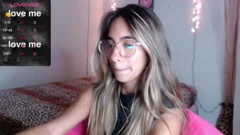 mitchwilson1 online show from 10/24/25, 12:08