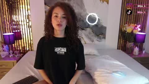 Mtica Brennet online show from 04/21/26, 04:30