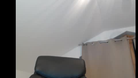 Mitsch online show from 11/20/25, 06:29