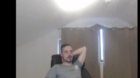 Mitsch online show from 11/25/25, 10:48