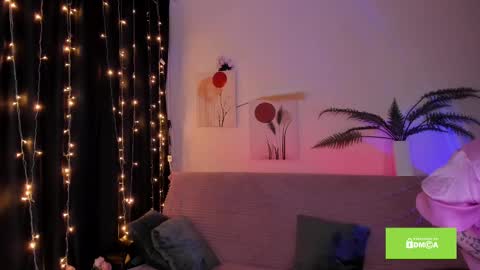 Yuka online show from 02/23/25, 04:13