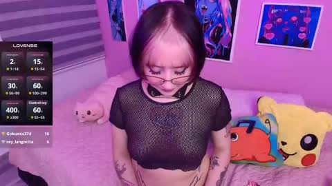  Miwa Violet  online show from 12/22/25, 10:29