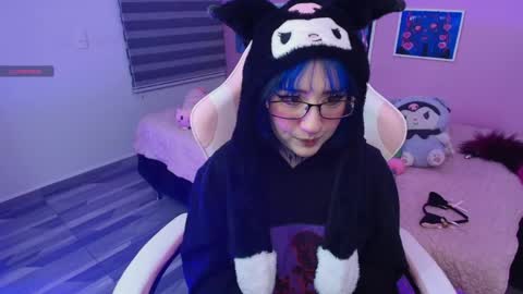  Miwa Violet  online show from 04/20/26, 10:55