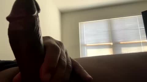 Snapshot of mixed7up chatting on 10/05/25, 03:10 mixed7up online show from 10/05/25, 03:10