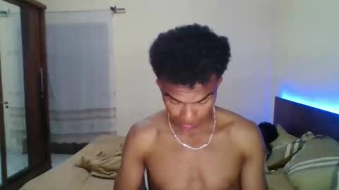 Snapshot of mixedboy_sexy chatting on 10/10/25, 08:41 mixedboy_sexy online show from 10/10/25, 08:41