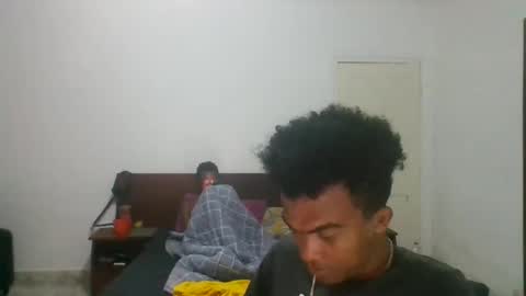 Snapshot of mixedboy_sexy chatting on 05/31/26, 03:47 mixedboy_sexy online show from 05/31/26, 03:47