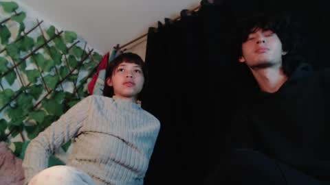 Naomi and Nekorii online show from 04/30/26, 05:47