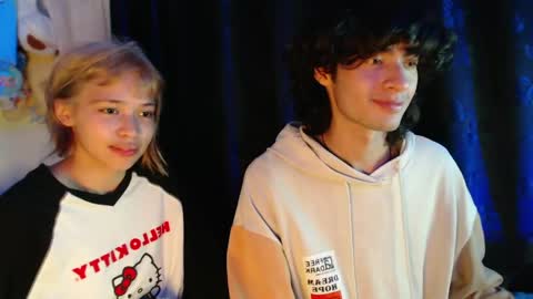 Naomi and Nekorii online show from 05/11/26, 06:30