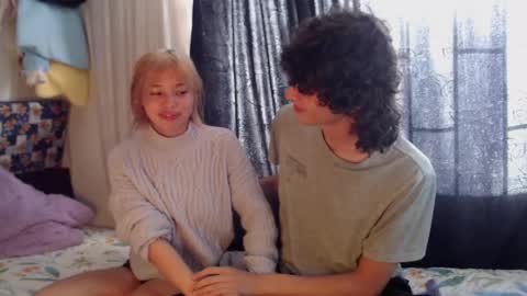 Naomi and Nekorii online show from 05/28/26, 09:23