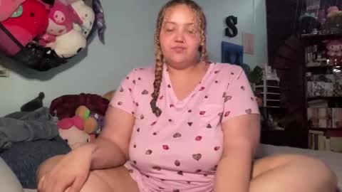 Snapshot of mixxedgoodness222 chatting on 01/09/26, 03:31 mixxedgoodness222 online show from 01/09/26, 03:31