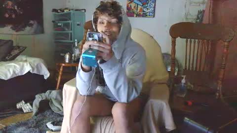 Snapshot of mixxychocolate chatting on 01/12/26, 01:16 Deanthony online show from 01/12/26, 01:16