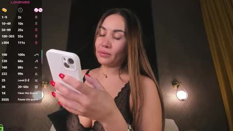 Snapshot of miya__kiss chatting on 10/24/25, 01:24  GMT 2 Tue 1100AM-300PM  Wed-Fri  0400AM-1000AM online show from 10/24/25, 01:24