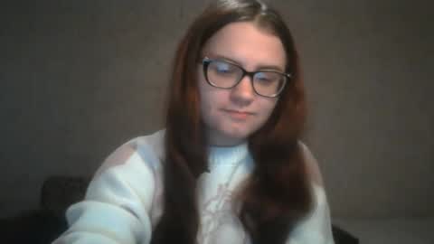 Snapshot of miyabe chatting on 12/21/24, 07:24 Milana online show from 12/21/24, 07:24