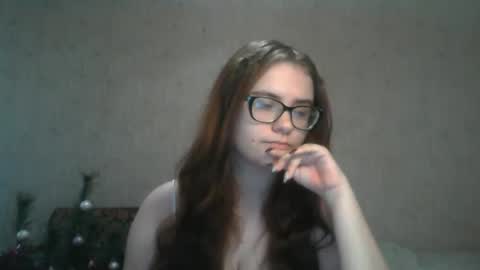 Snapshot of miyabe chatting on 01/14/25, 07:06 Milana online show from 01/14/25, 07:06