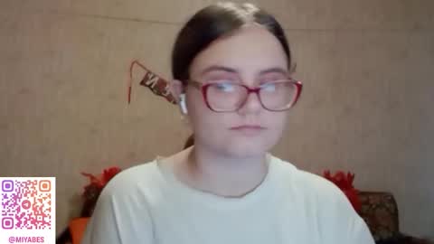 Milana online show from 11/14/25, 05:17