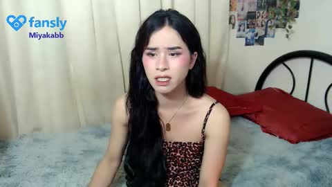 Miyakabebe online show from 11/13/25, 07:07