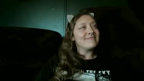 miztrezk online show from 11/06/25, 07:37