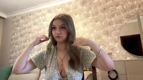 Snapshot of mizuki_wa chatting on 07/15/26, 06:29 Mizuki online show from 07/15/26, 06:29