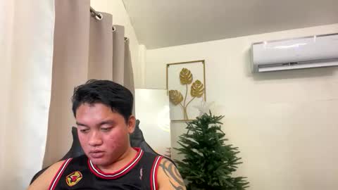 Michole Jay online show from 11/16/25, 05:51