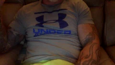 Snapshot of mjg175 chatting on 12/22/24, 10:15 SexyRed online show from 12/22/24, 10:15
