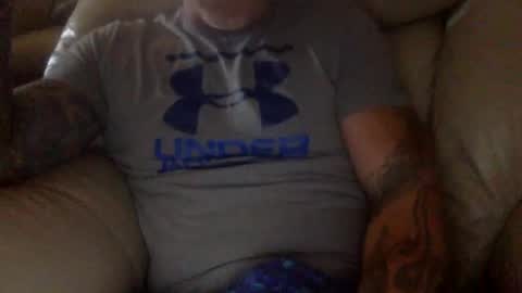 Snapshot of mjg175 chatting on 09/12/25, 03:56 SexyRed online show from 09/12/25, 03:56