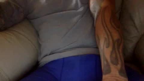 Snapshot of mjg175 chatting on 09/25/25, 05:16 SexyRed online show from 09/25/25, 05:16