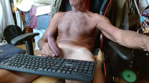 Mario jose online show from 12/20/24, 01:03