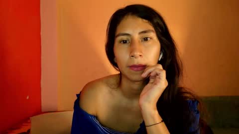 Snapshot of mli739709 chatting on 02/25/25, 01:06 MoonLipson online show from 02/25/25, 01:06