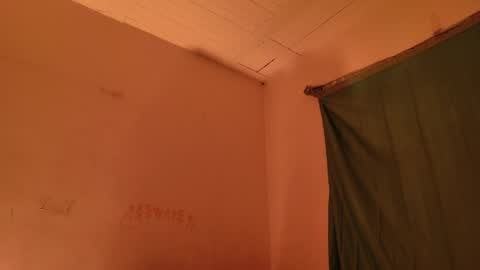 MoonLipson online show from 03/31/26, 08:15