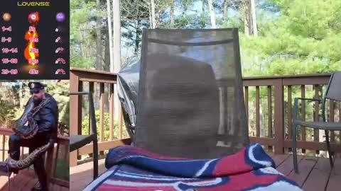 SMOKINsnakeEYEZ online show from 04/14/26, 08:04